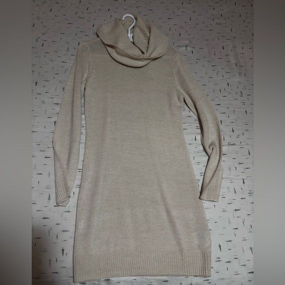 H&M Sweater dress - Picture 2 of 3